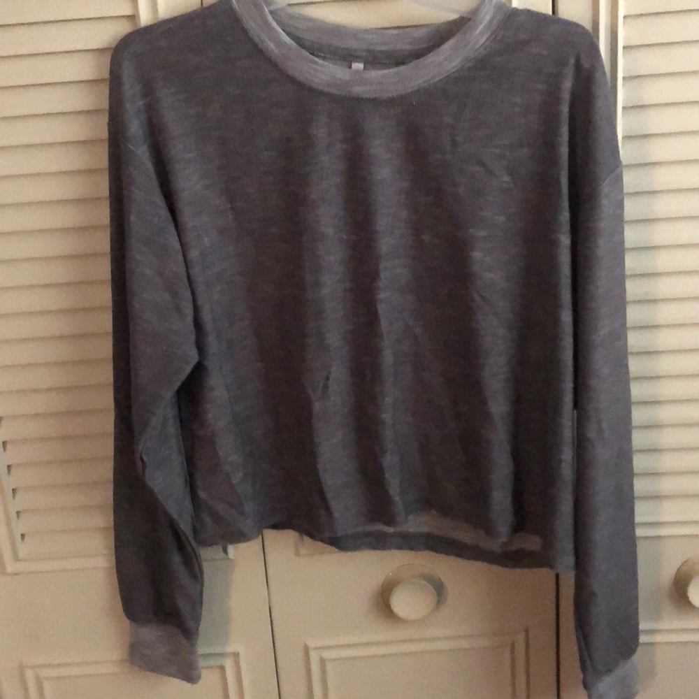 gray long sleeve